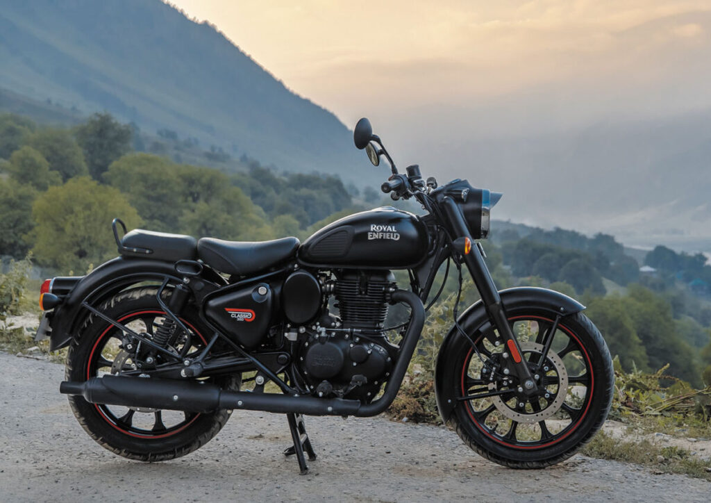 競合比較① ロイヤルエンフィールド