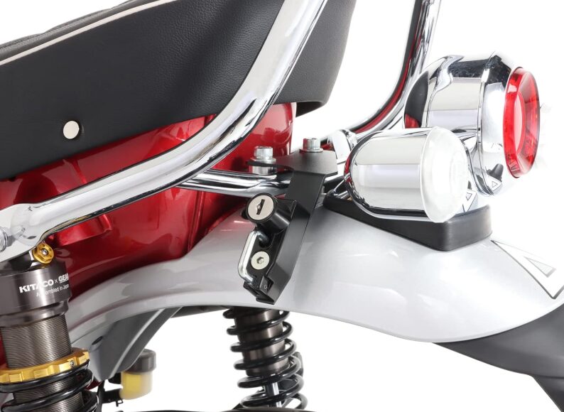 ダックス125のヘルメットホルダー：売れ筋ランキング上位のキタコ製