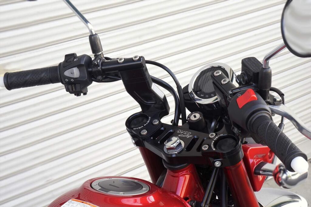 モンキー125のおすすめハンドル：究極の剛性とルックスを誇る専用キット