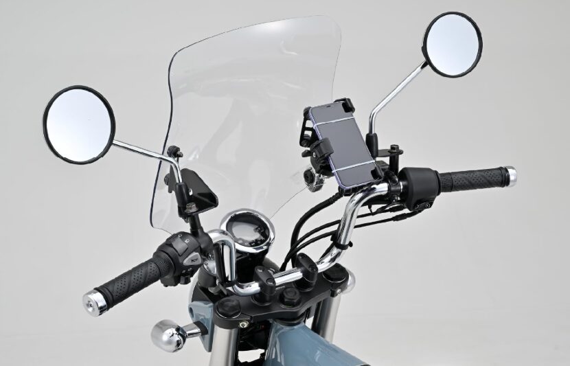 ダックス125の風防：デイトナ製品が持つ実用性の高さ