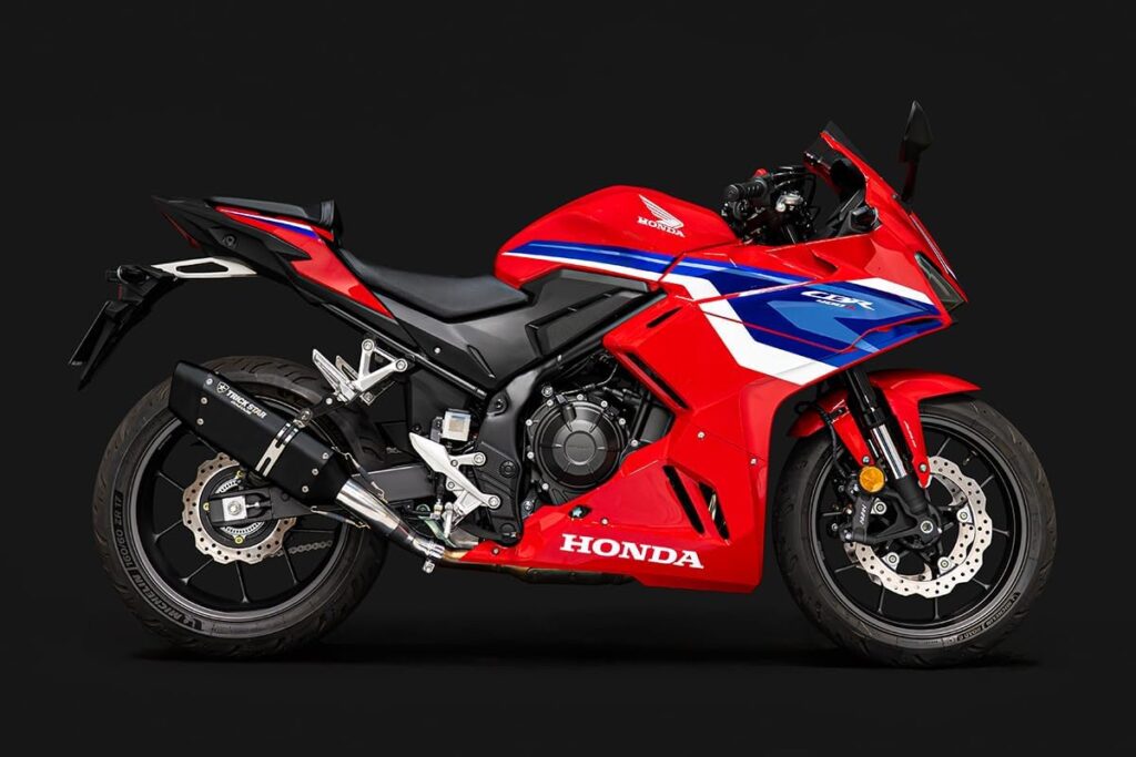 ［TRICKSTAR（トリックスター）］CBR400R(24)政府認証スリップオンマフラーIKAZUCHI (IKAZUCHIショートブラックエディション)